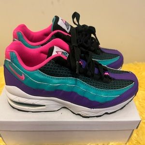 Girl’s Airmax 97-Sz 4y